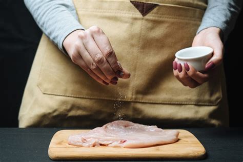 are you supposed to season high quality meat